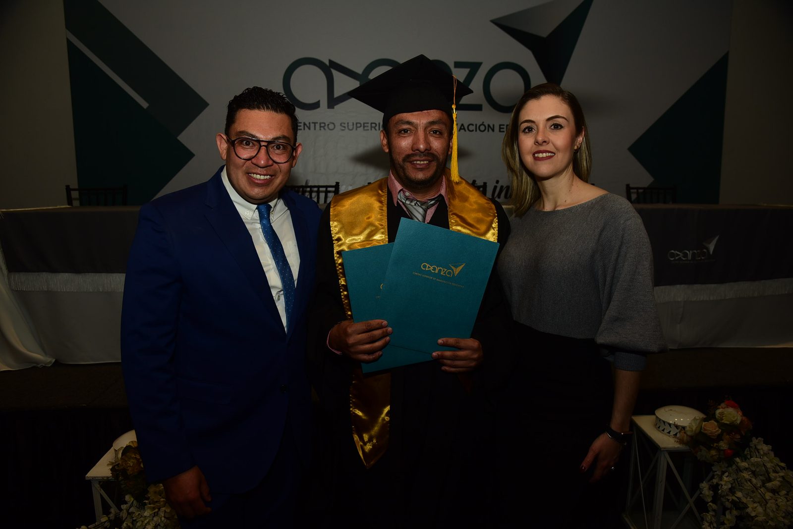 Las familias que acompañan el logro — Graduación 2025